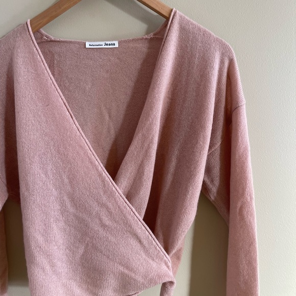 NWOT Reformation 100% cashmere wrap tie baby pink sweater 💕 - Picture 3 of 5